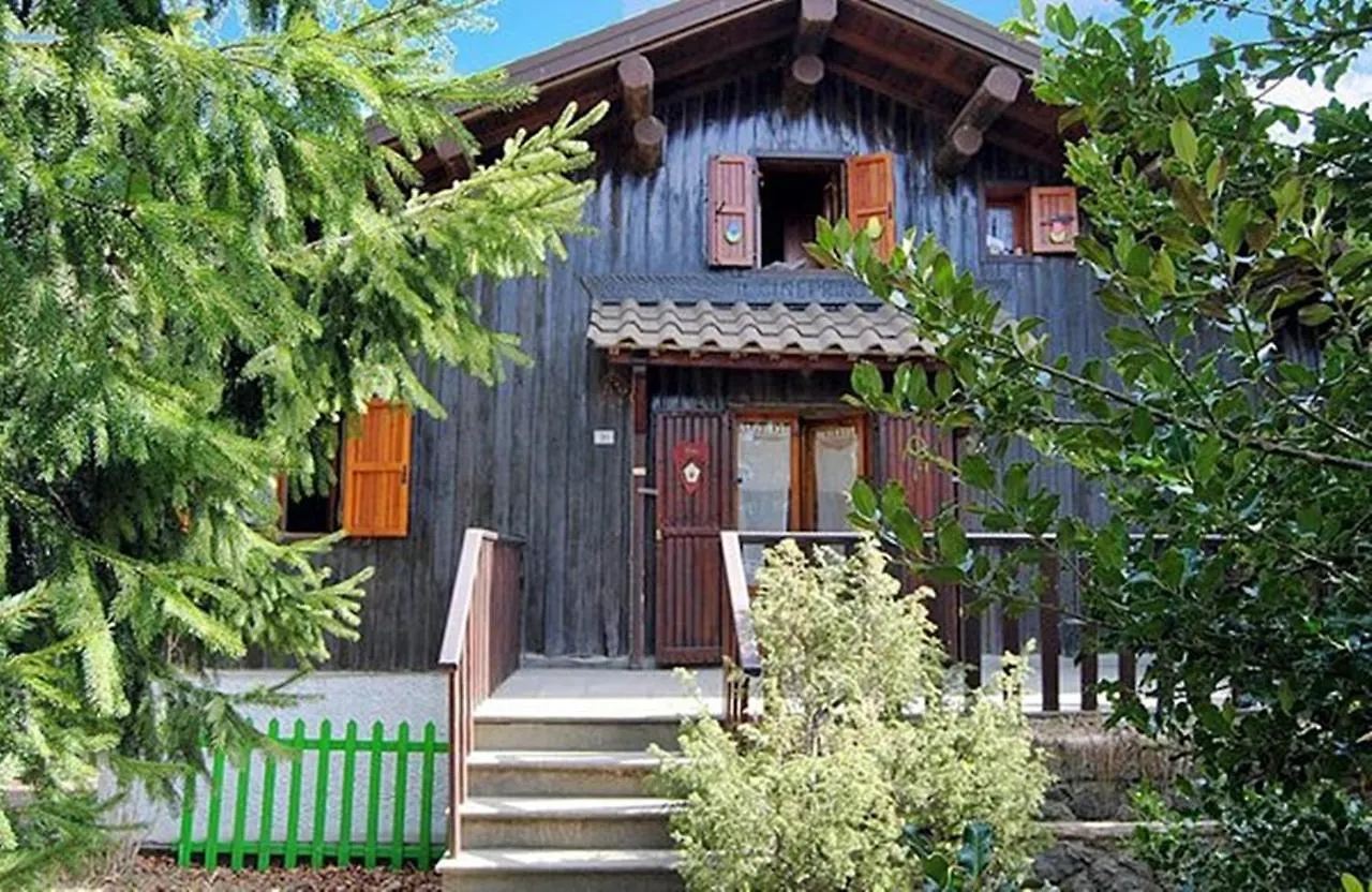Chalet Gineprino Vallombrosa 0*,